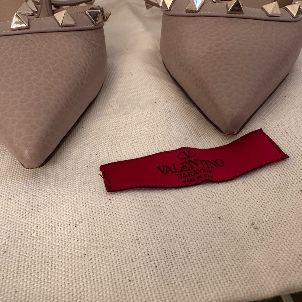 Valentino Garavani Rockstuds - Picture 3 of 9
